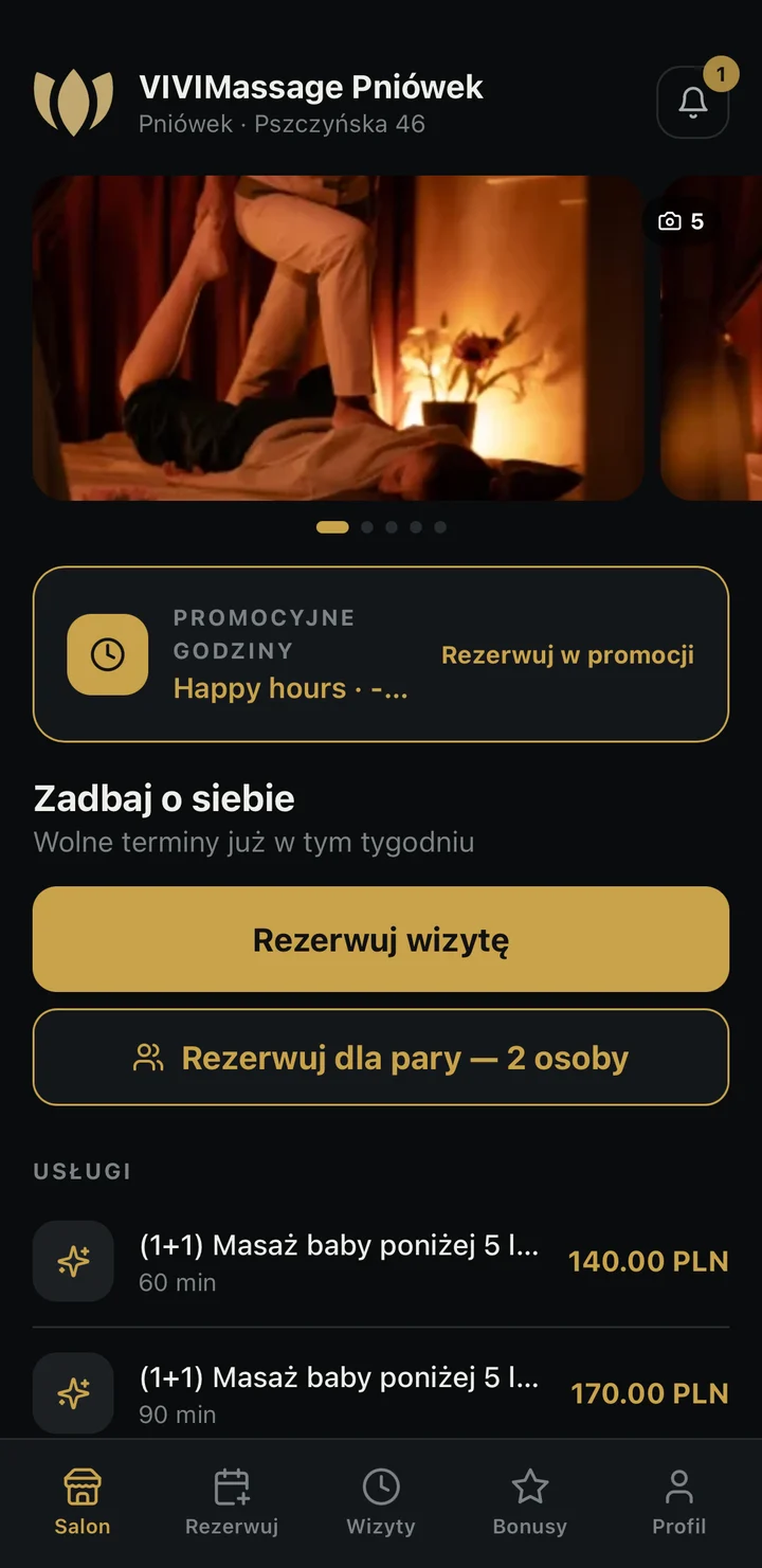 Strona salonu w aplikacji Booktago: logo, galeria, happy hours, przyciski Rezerwuj wizytę i Rezerwuj dla pary